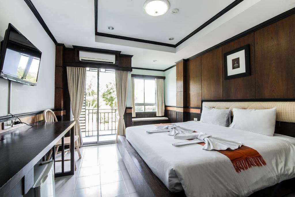 Season Palace Huahin Hotel Cha-Am Exterior foto